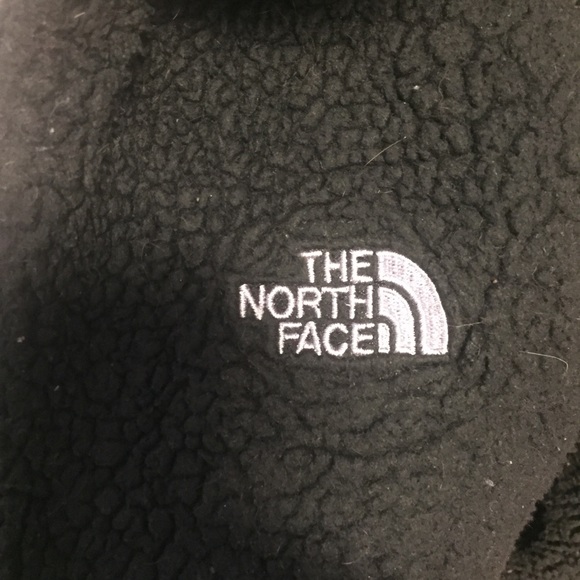 The North Face Hooded Fleece Jacket - Picture 5 of 9